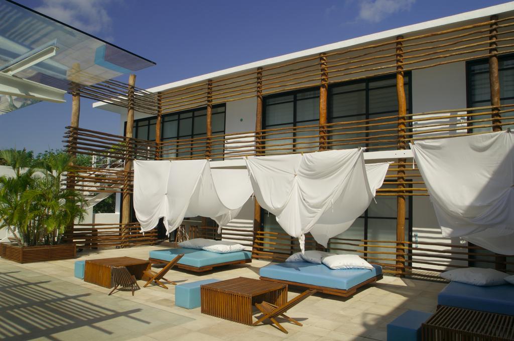 Deseo Hotel Плая дел Кармен Екстериор снимка