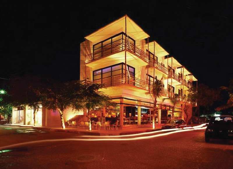 Deseo Hotel Плая дел Кармен Екстериор снимка